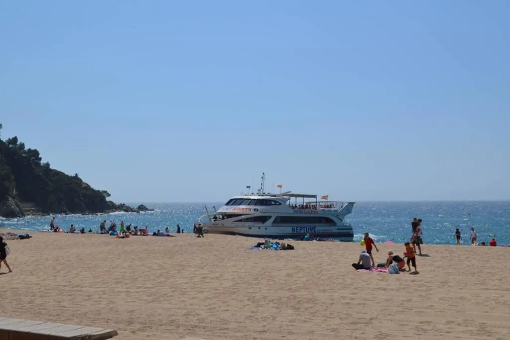 Apartamento Centro De Lloret 8 People Lloret de Mar Apartament